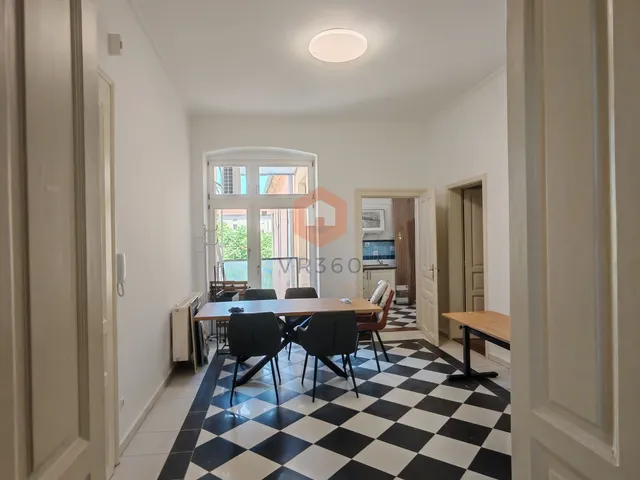 Eladó lakás Pécs, Belváros 104 nm