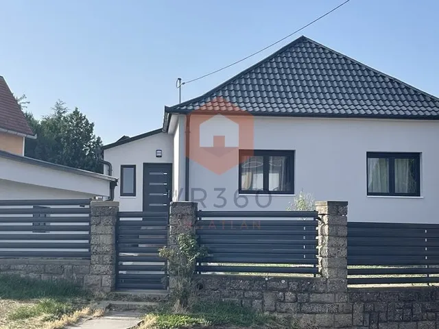 Eladó ház Pécs, Budai városrész 97 nm