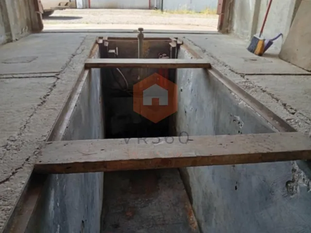 Eladó garázs Pécs, Kertváros 17 nm