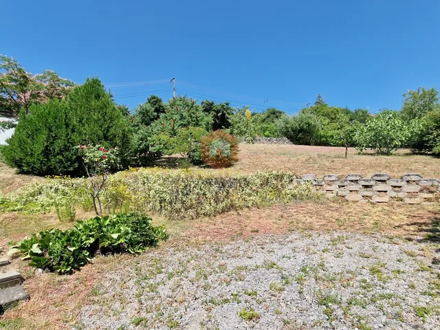 Eladó telek Pécs, Ürög 979 nm