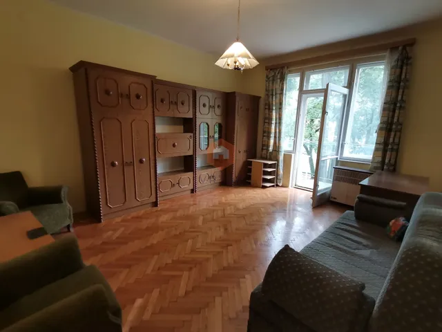 Eladó lakás Pécs, Uránváros, Hajnóczy út 37 nm