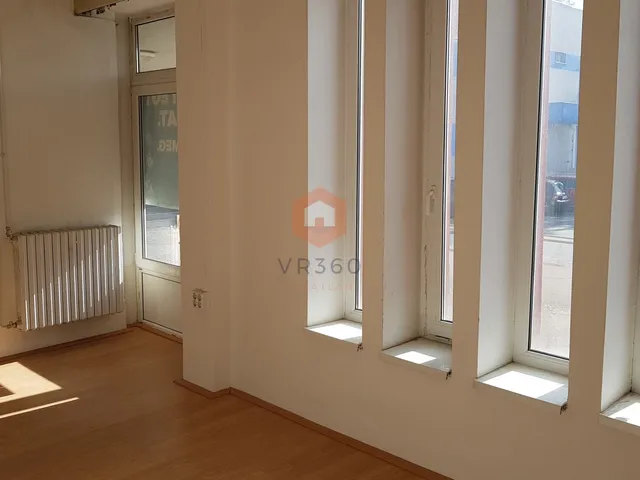 Kiadó kereskedelmi és ipari ingatlan Pécs, Ispitaalja 16 nm