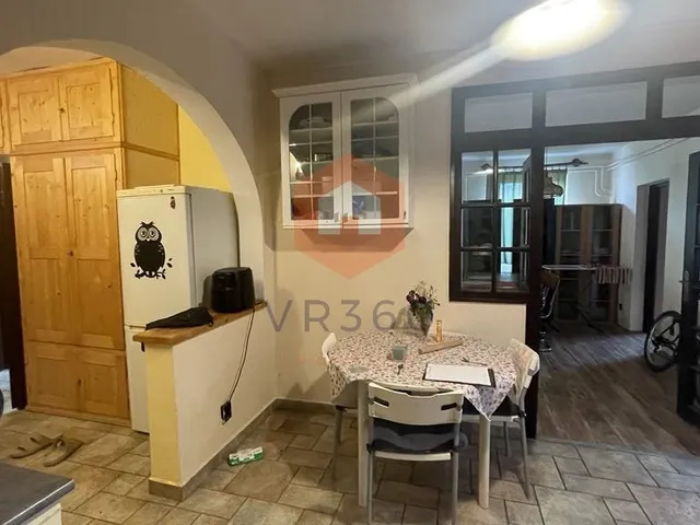 Eladó lakás Pécs, Egyetemváros, Szigeti út 118 nm