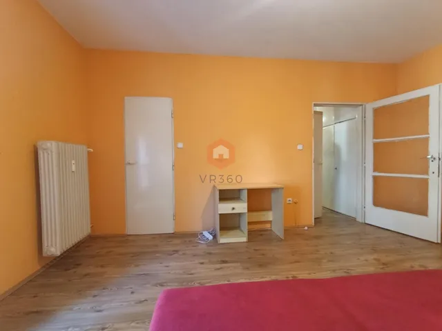 Eladó lakás Pécs, Uránváros, Dombay János utca 54 nm