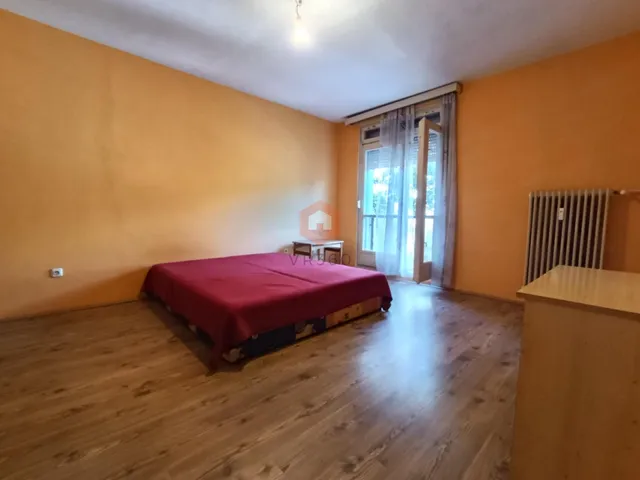 Eladó lakás Pécs, Uránváros 54 nm