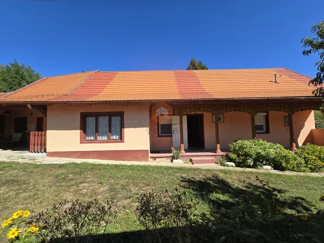 Eladó ház Szászvár 75 nm