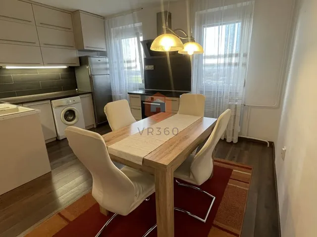 Eladó lakás Pécs, Kertváros, Malomvölgyi út 59 nm