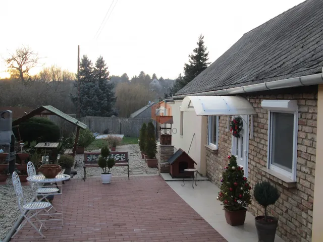 Eladó ház Pécsudvard, Felszabadulás útja 70 nm