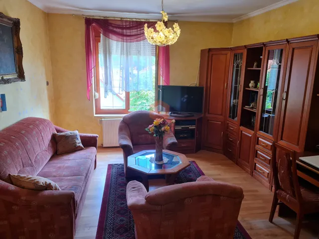 Eladó ház Pécs, Tettye 172 nm