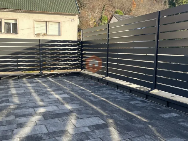 Eladó lakás Pécs, Mecsekoldal, Bálicsi út 80 nm