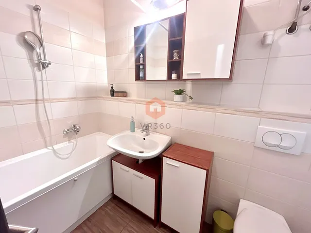 Eladó lakás Pécs, Belváros 72 nm