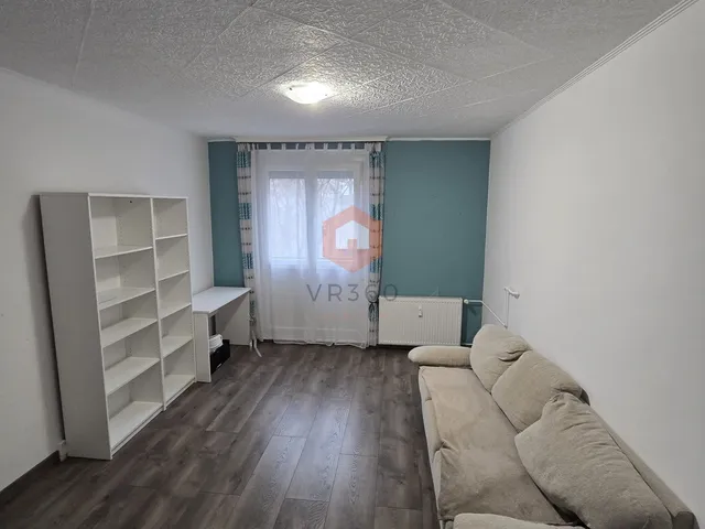 Eladó lakás Pécs, Kertváros, Enyezd út 35 nm