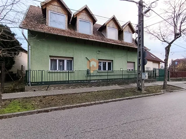 Eladó ház Budapest XVI. kerület, Sashalom 248 nm