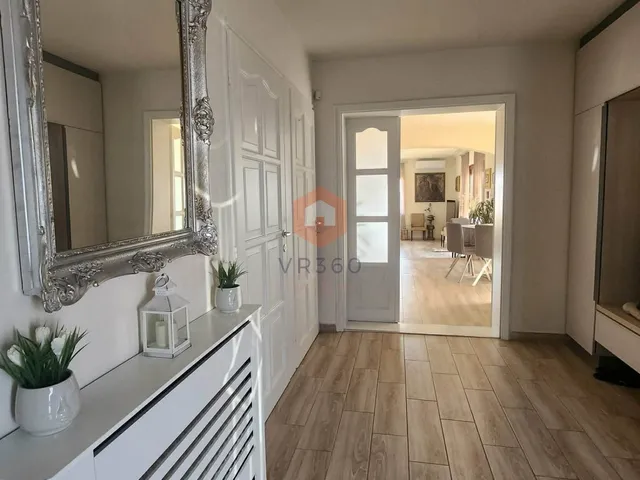 Eladó ház Pécs, Mecsekoldal 360 nm