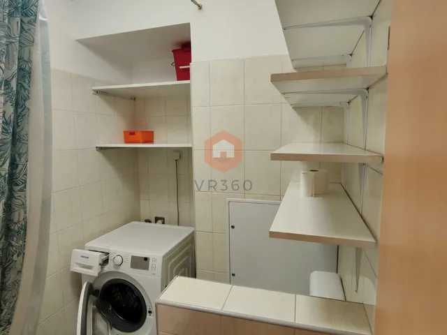 Kiadó lakás Pécs, Belváros 70 nm