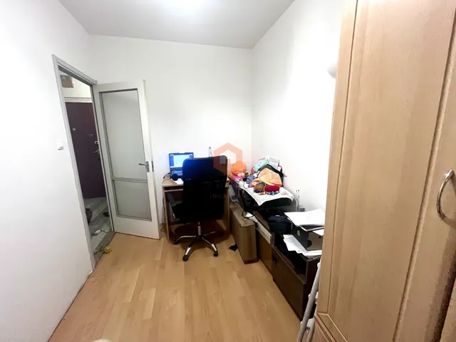 Eladó lakás Pécs, Kertváros, Csontváry utca 40 nm