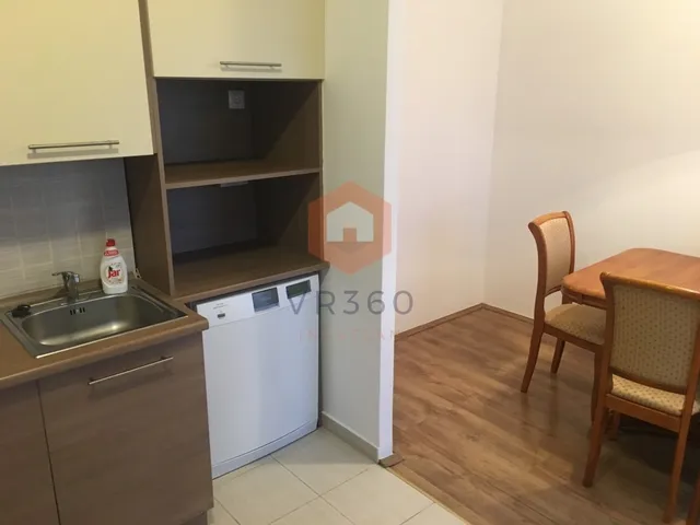 Kiadó lakás Pécs, Mecsekoldal, Jurisics Miklós utca 57 nm