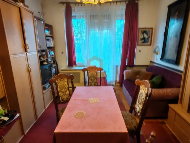 Eladó lakás Pécs, Uránváros 52 nm