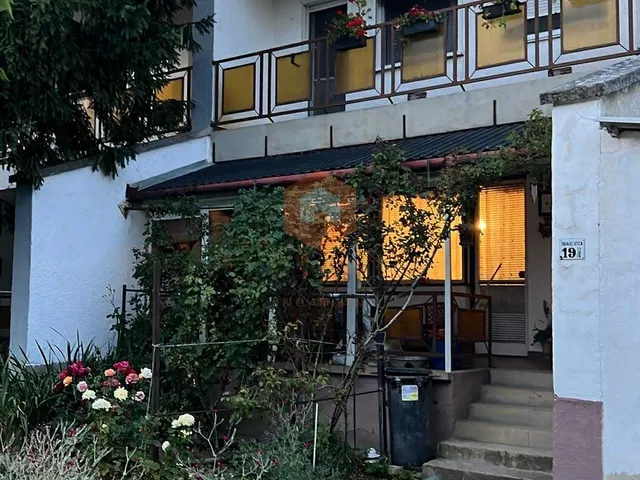 Eladó ház Véménd, Tavasz 88 nm