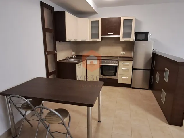 Kiadó lakás Pécs, Egyetemváros, Endresz György utca 40 nm