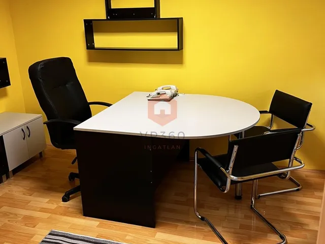 Kiadó kereskedelmi és ipari ingatlan Pécs, Rácváros 90 nm