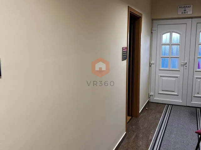 Kiadó kereskedelmi és ipari ingatlan Pécs, Rácváros 90 nm