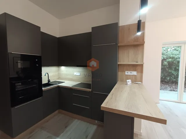 Eladó lakás Pécs, Belváros, Apáca utca 70 nm