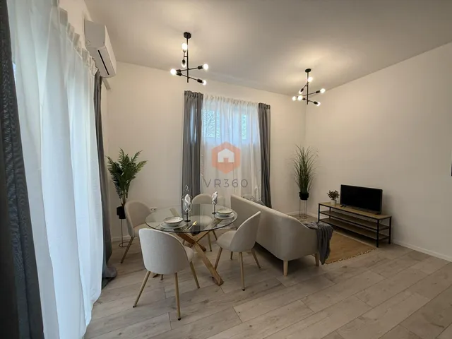 Eladó lakás Pécs, Belváros, Apáca utca 70 nm