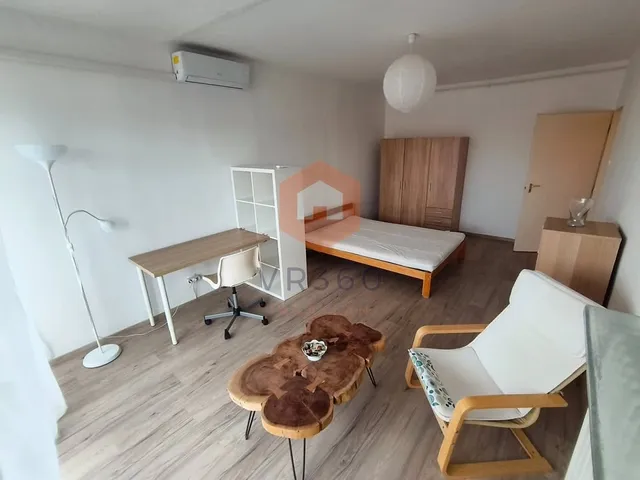 Kiadó lakás Pécs, Egyetemváros 64 nm