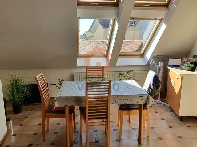 Kiadó lakás Pécs, Belváros, Attila utca 70 nm