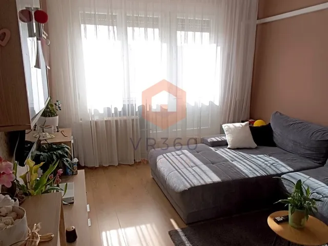 Eladó lakás Pécs, Kertváros, Nagy Imre út 40 nm