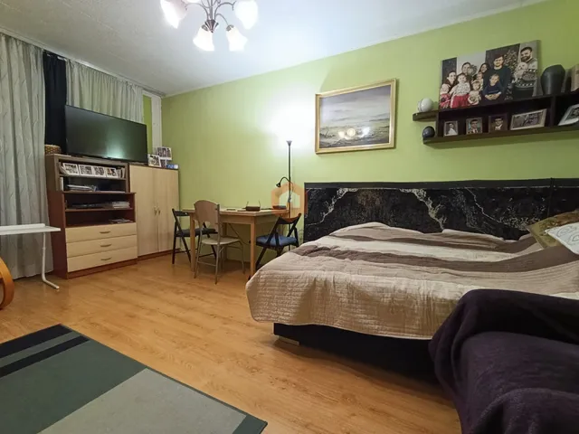 Eladó lakás Pécs, Kertváros, Aidinger János út 67 nm