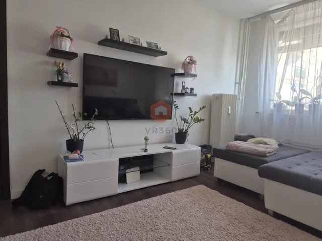 Eladó lakás Pécs, Belváros 74 nm