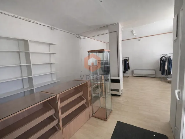 Eladó kereskedelmi és ipari ingatlan Sellye, Mátyás király 56 nm