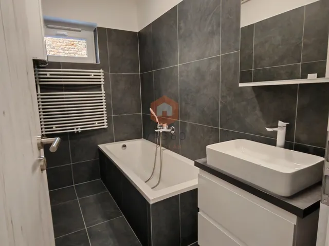 Eladó lakás Pécs, Belváros 45 nm