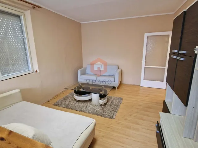 Kiadó lakás Pécs, Kertváros, Németh László utca 53 nm