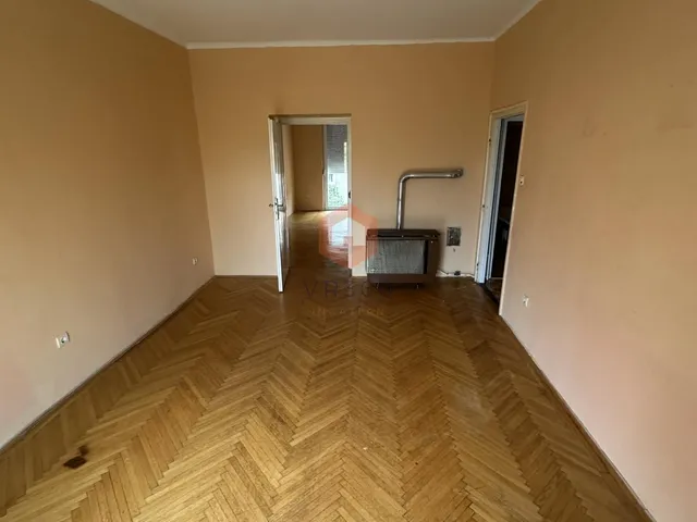 Eladó lakás Pécs, Uránváros 59 nm