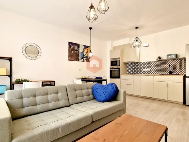 Kiadó lakás Pécs, Belváros, Felsőmalom utca 42 nm