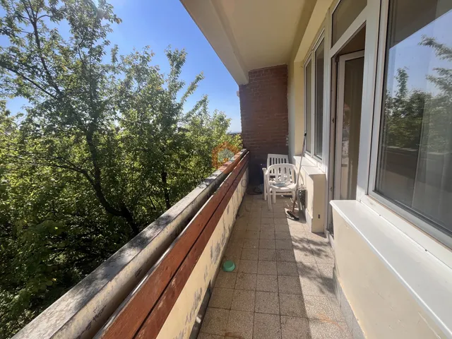 Kiadó lakás Pécs, Mecsekoldal, Haas Mihály tér 54 nm