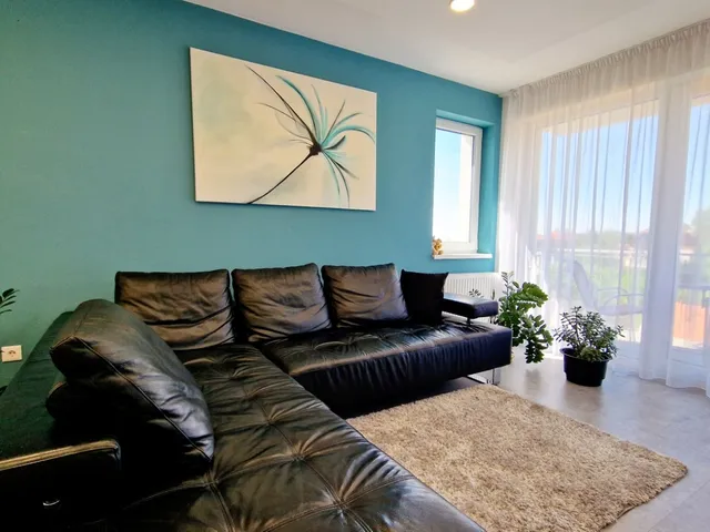 Kiadó lakás Pécs, Mecsekoldal, Péter utca 55 nm