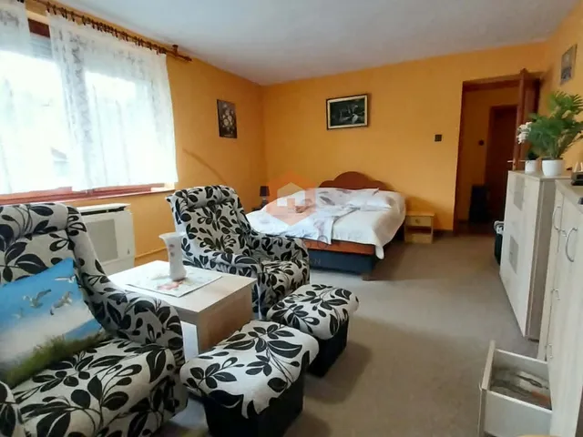 Eladó ház Pécs, Postavölgy 100 nm