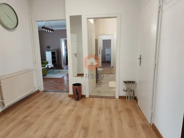 Eladó lakás Pécs, Belváros 81 nm