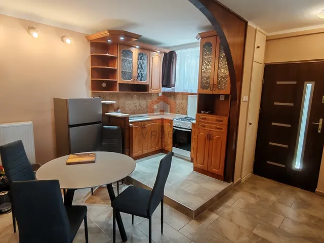 Kiadó lakás Pécs, Mecsekoldal 80 nm