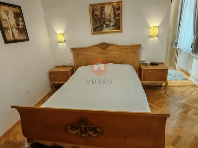 Eladó lakás Pécs, Belváros 132 nm
