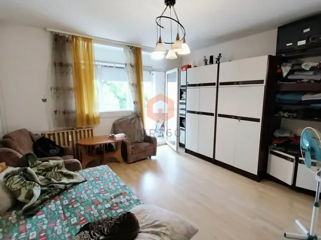 Eladó lakás Pécs, Kertváros, Eszék utca 62 nm
