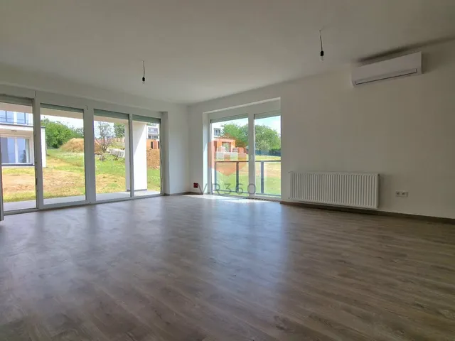 Eladó lakás Pécs, Málomi szőlőhegy 110 nm