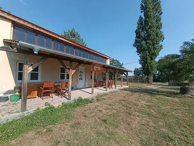 Eladó ház Pécs, Újhegy, Bogádi út 75 nm