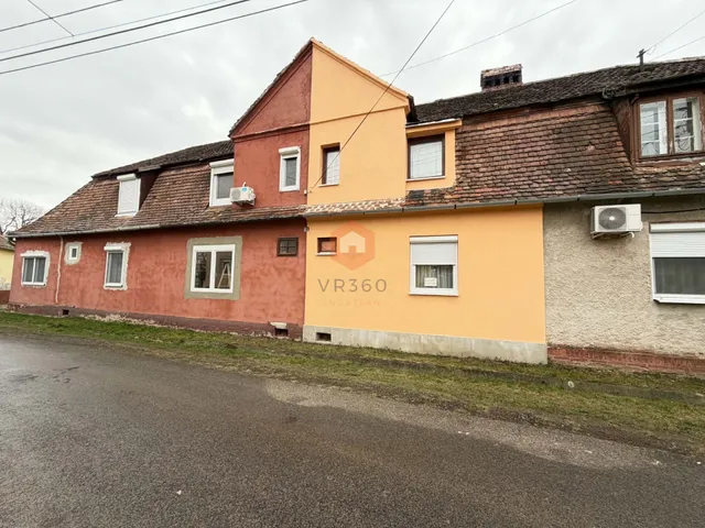Eladó ház Pécs, Vasas 82 nm