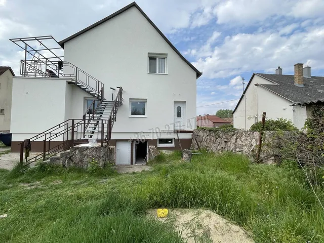 Kiadó lakás Kecskéd 88 nm