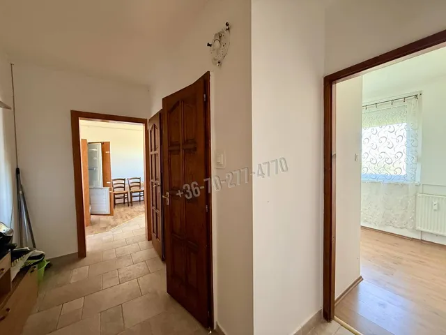 Eladó lakás Oroszlány 53 nm